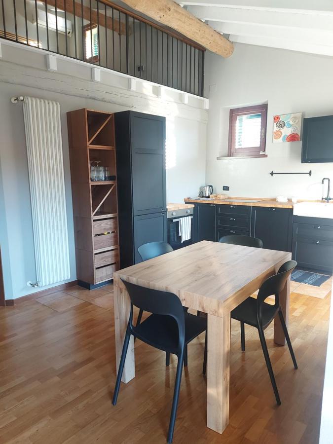 דירות סרניקו Loft Centro Storico מראה חיצוני תמונה