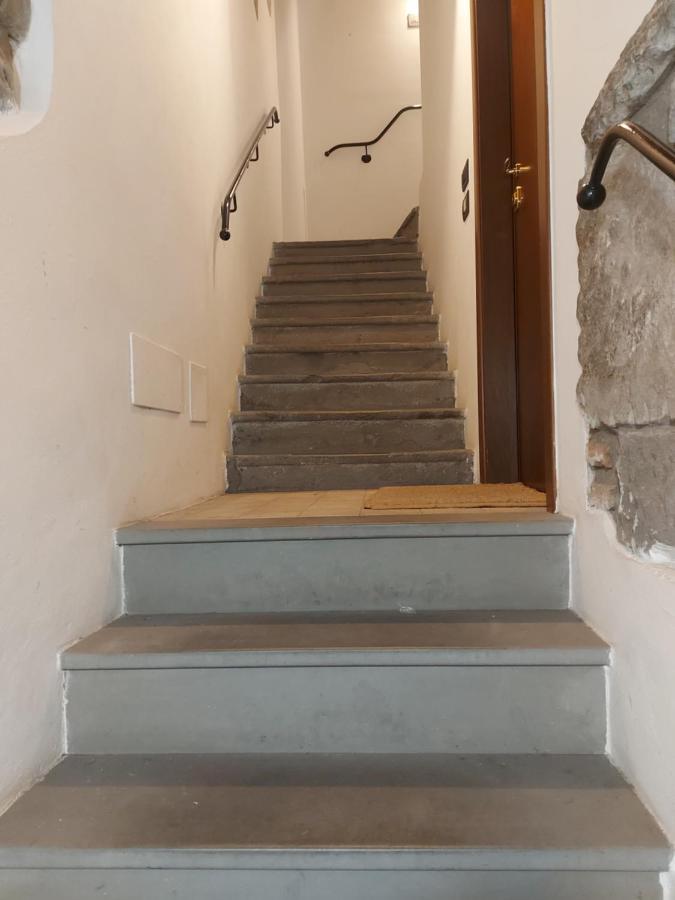דירות סרניקו Loft Centro Storico מראה חיצוני תמונה